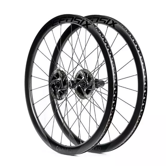 Paire De Roues SpeedSix Quatro 40 Disc Tubeless Ready 4 Paire De Roues SpeedSix Quatro 40 Disc Tubeless Ready – Image 2